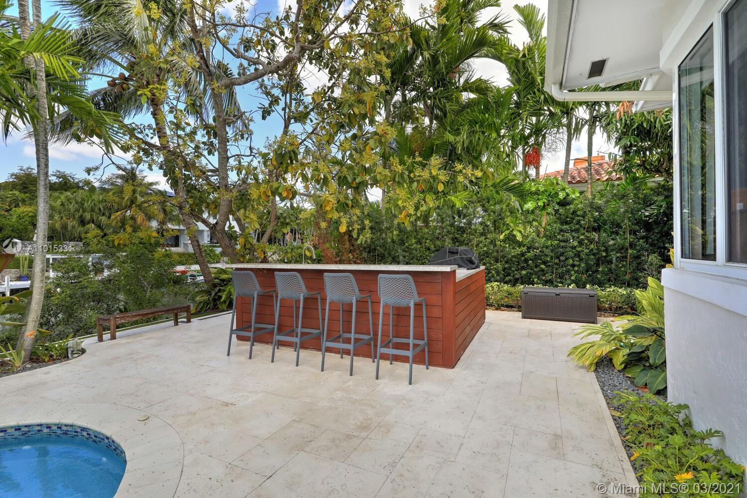 545 Vilabella Ave Coral Gables, FL 33146