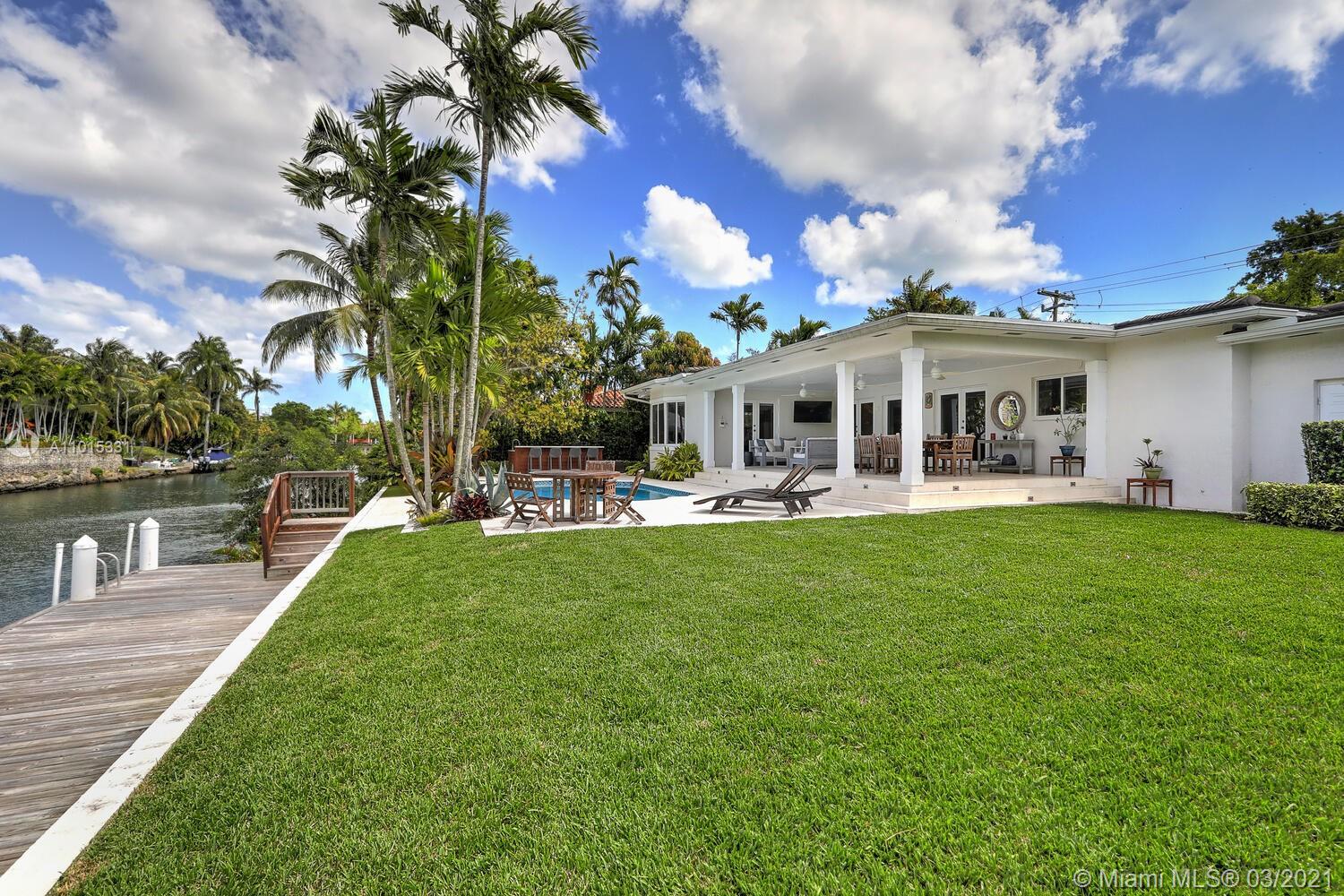 545 Vilabella Ave Coral Gables, FL 33146