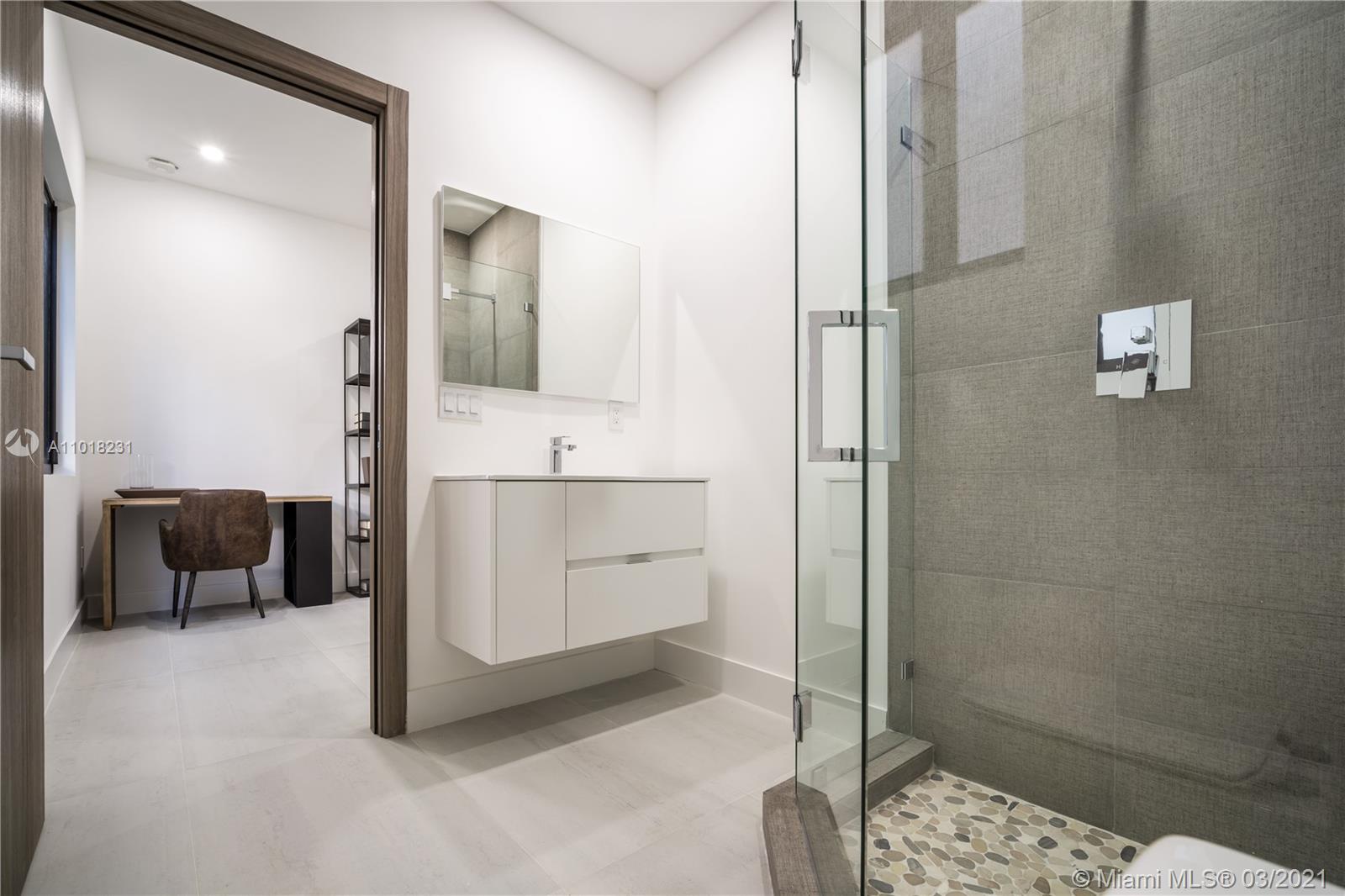 3280 Day Ave #1 Miami, FL 33133