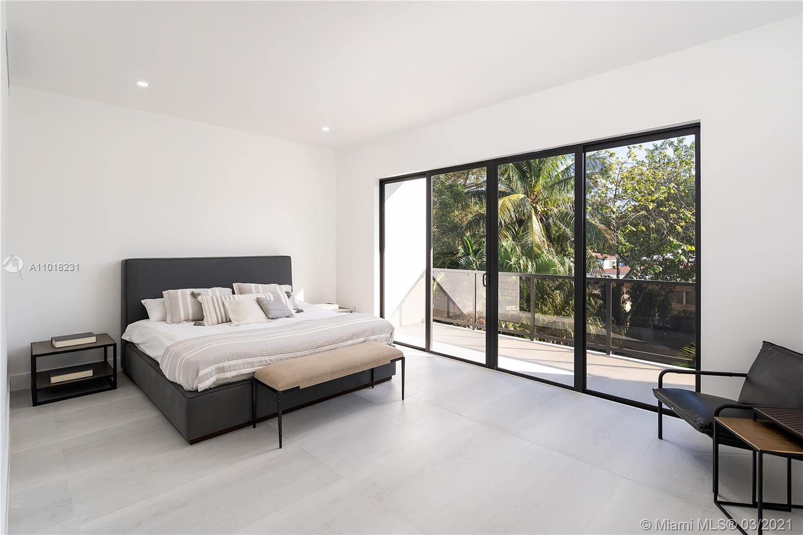 3280 Day Ave #1 Miami, FL 33133