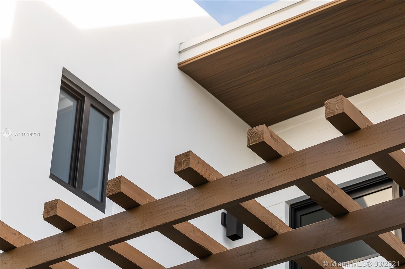 3280 Day Ave #1 Miami, FL 33133