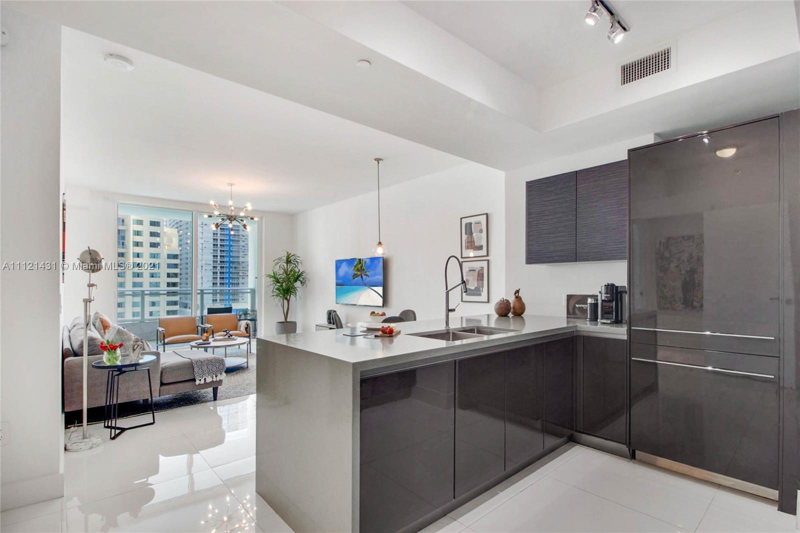 1080 Brickell Ave #1504