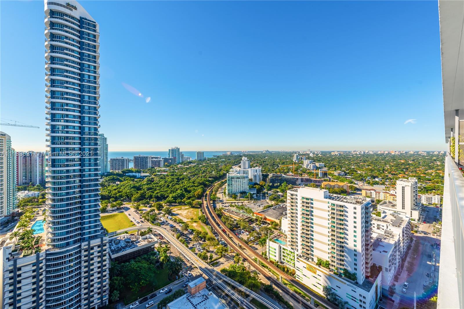 79 SW 12th St #3506-S Miami, FL 33130