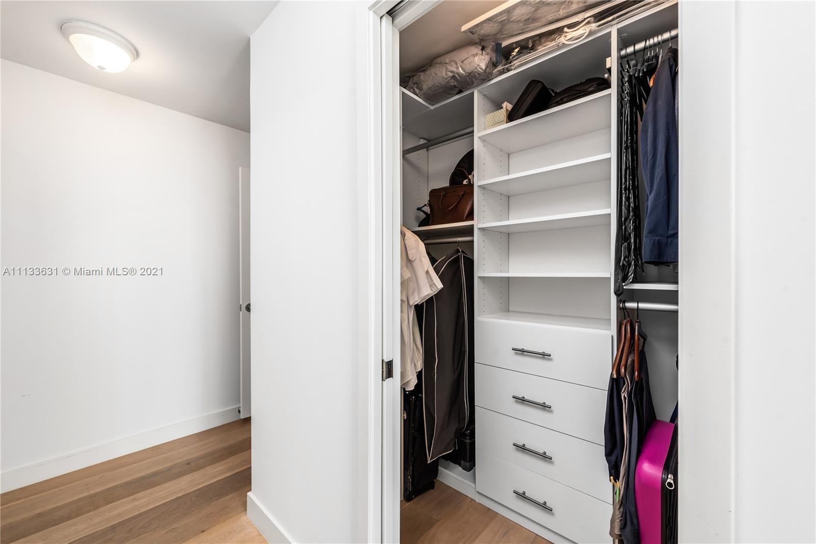 79 SW 12th St #3506-S Miami, FL 33130