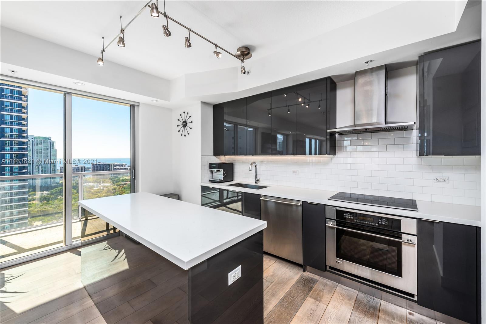 79 SW 12th St #3506-S Miami, FL 33130