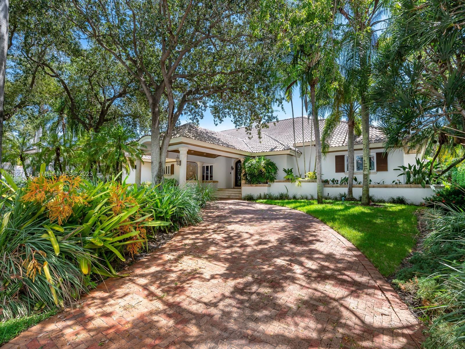 Cocoplum Miami Real Estate