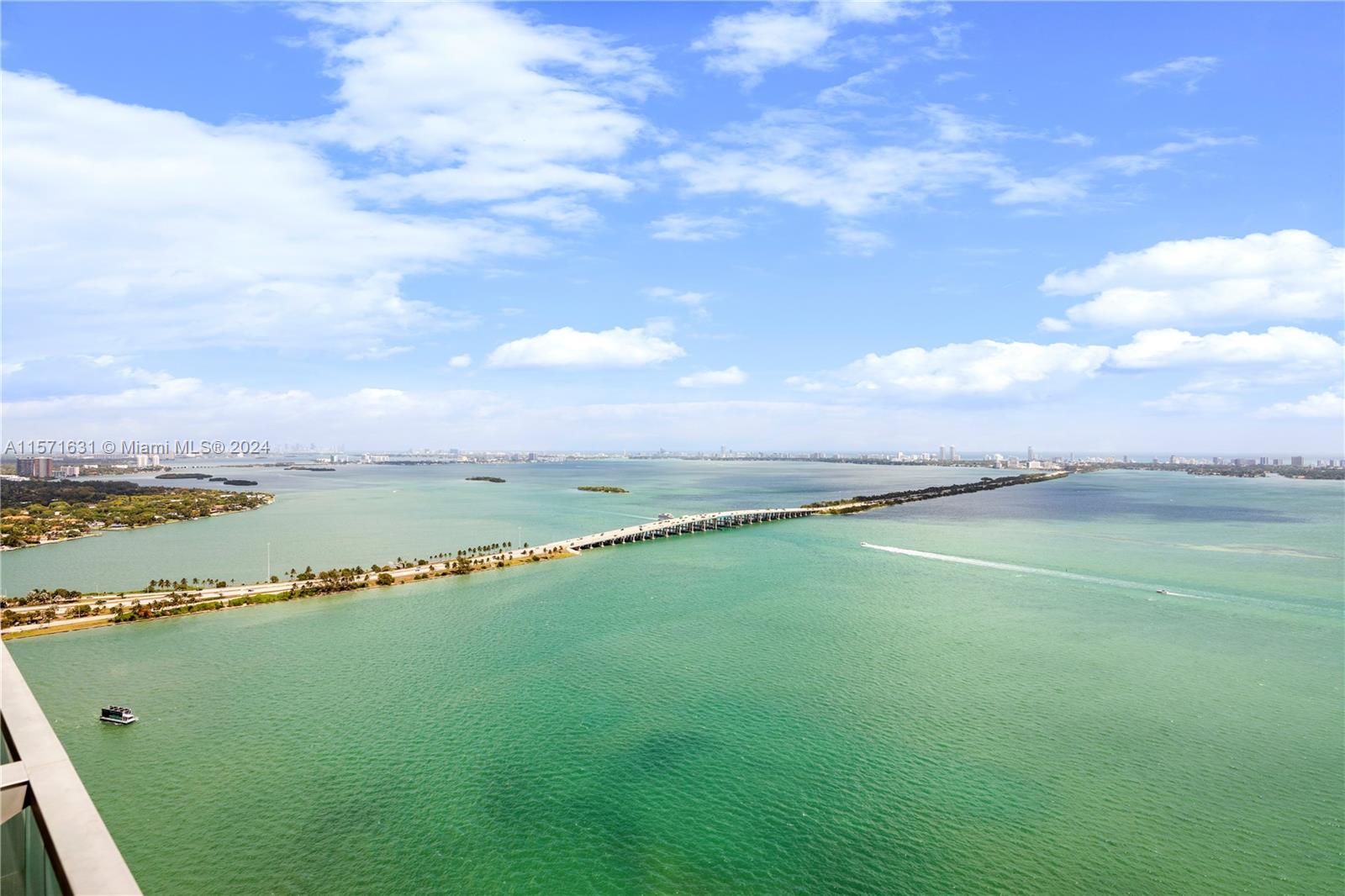 image Biscayne Beach2