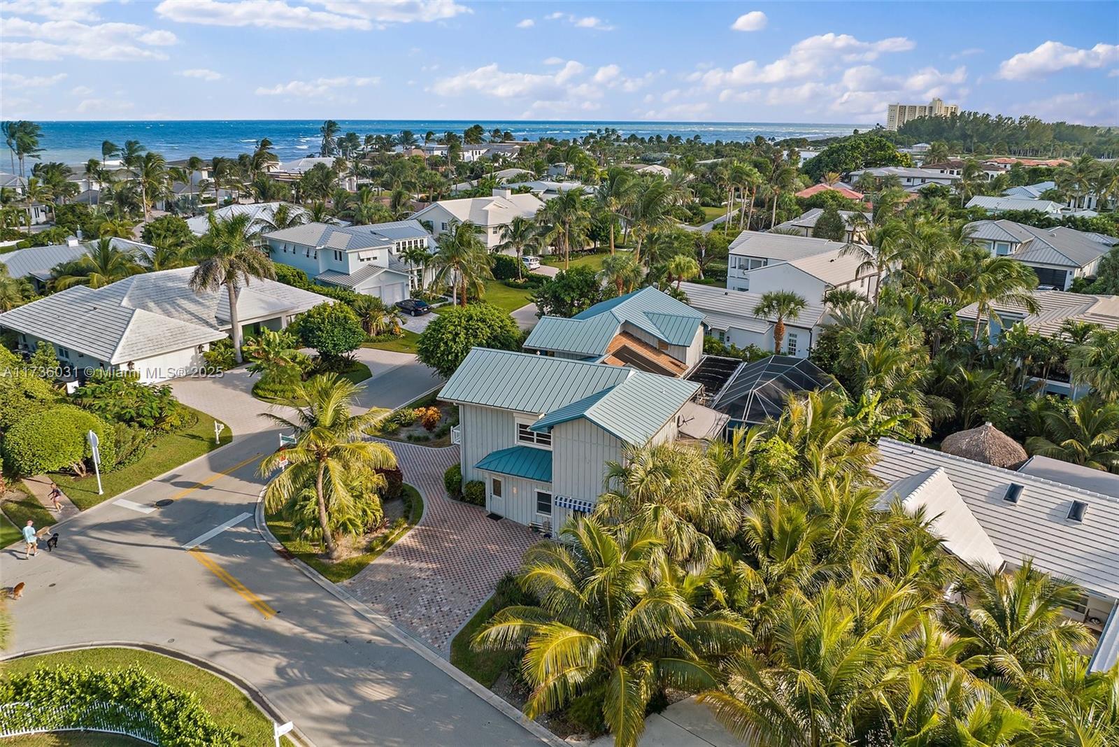 219 Colony Rd Jupiter Inlet Colony, FL 33469