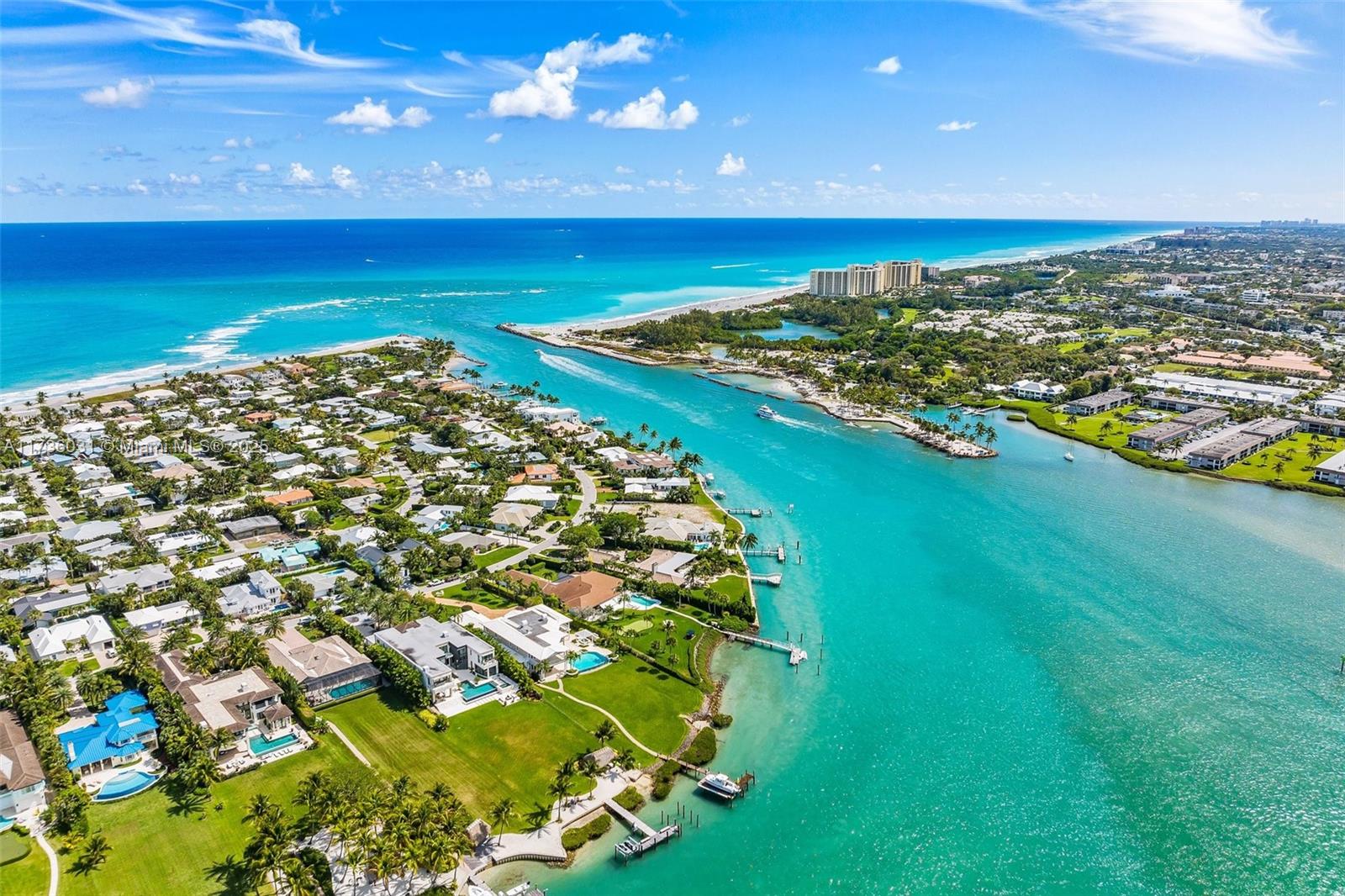 219 Colony Rd,Jupiter Inlet Colony, FL 33469