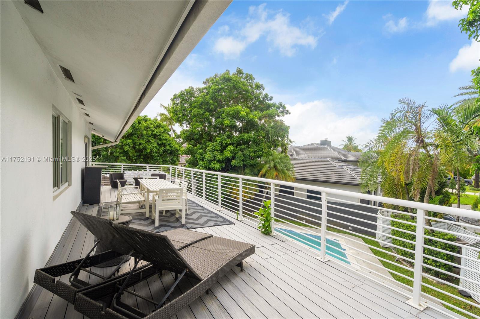 9473 NW 49th Doral Ln Doral, FL 33178