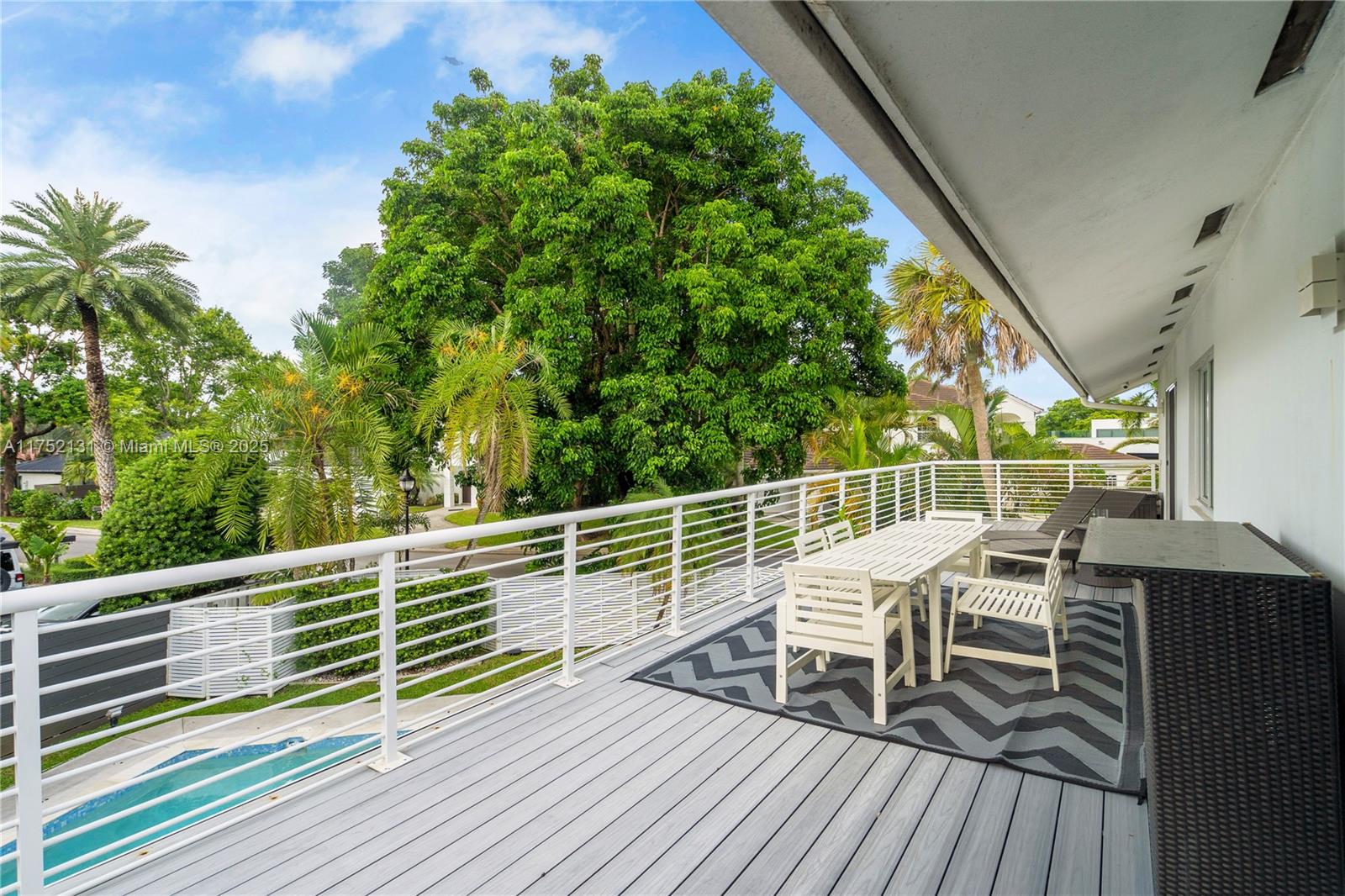 9473 NW 49th Doral Ln Doral, FL 33178