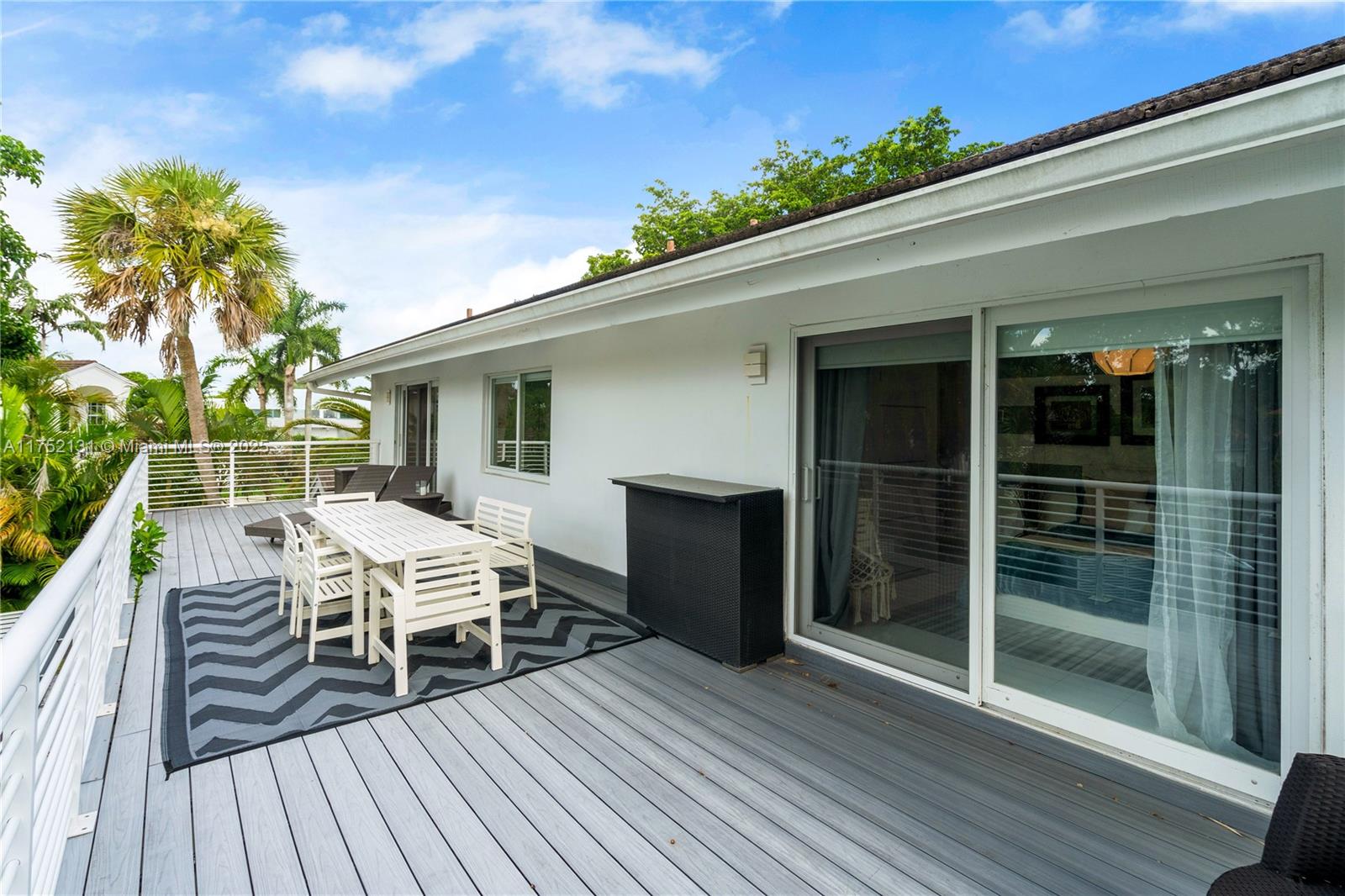 9473 NW 49th Doral Ln Doral, FL 33178