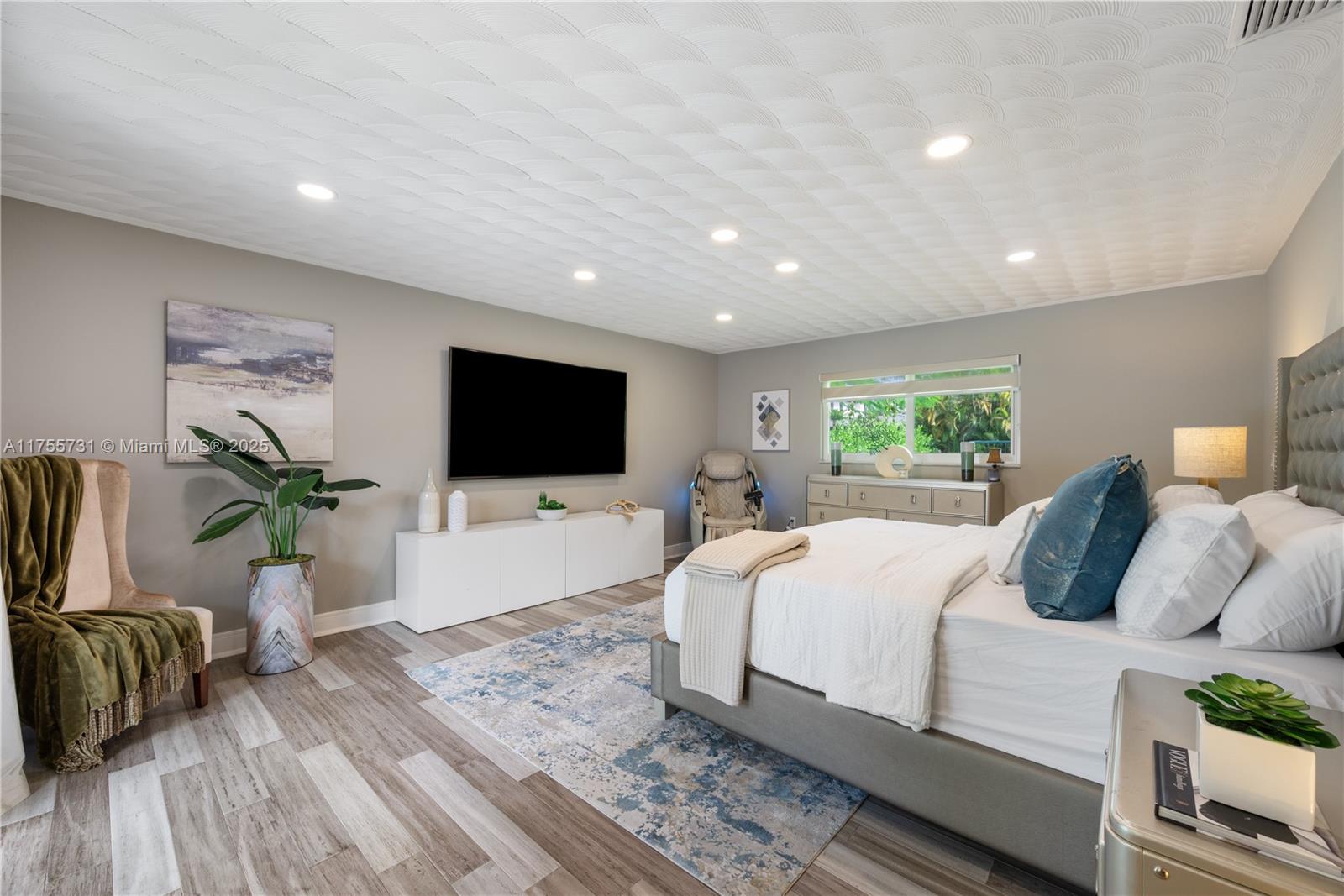 8234 SW 60th Ct South Miami, FL 33143