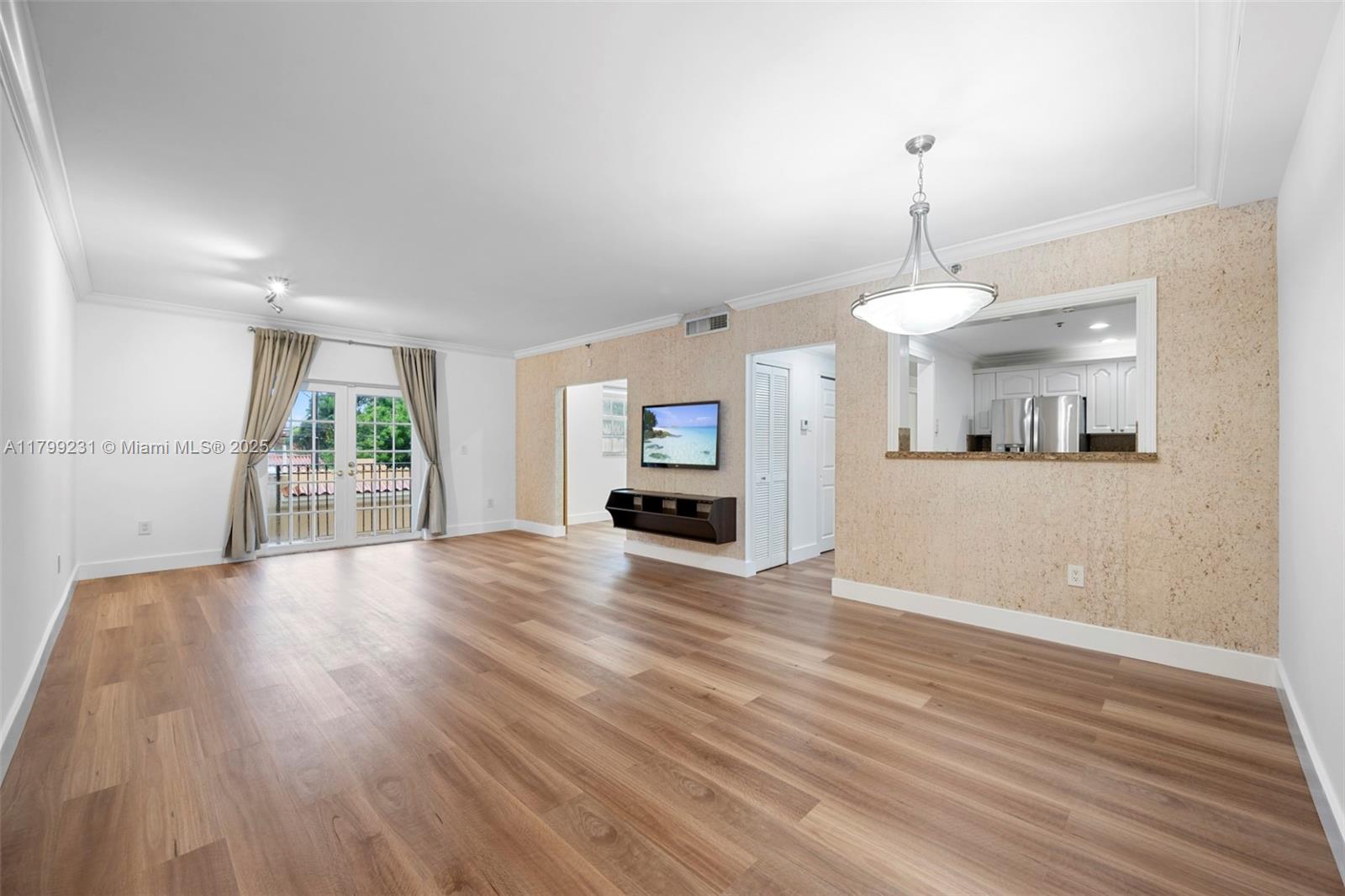 1400 Salzedo St #208,Coral Gables, FL 33134