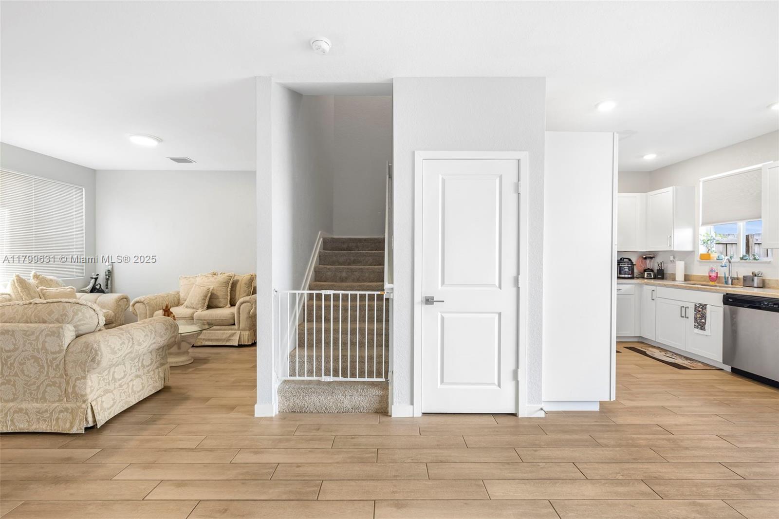 1176 SE 23rd Ave,Homestead, FL 33035