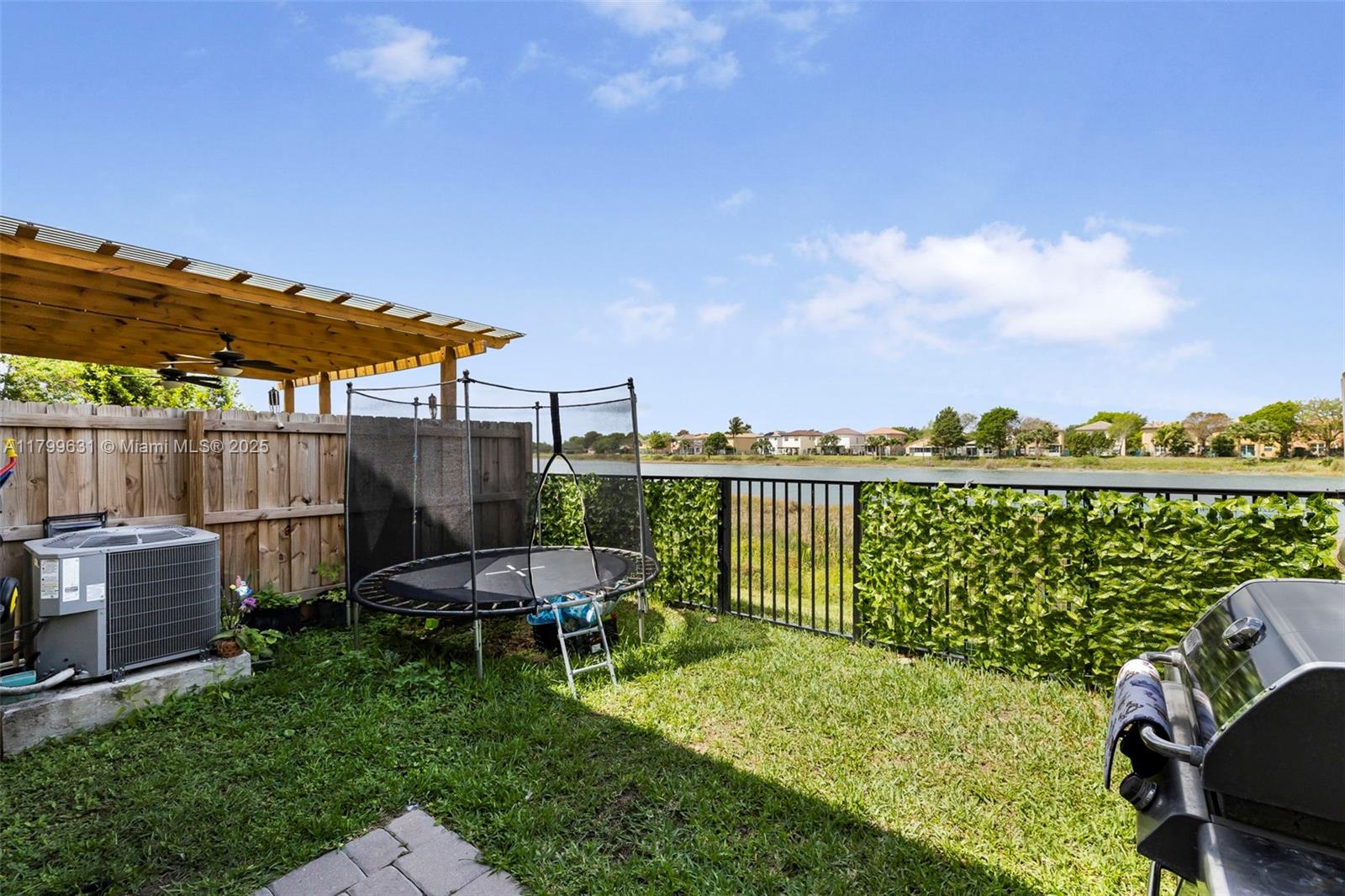 1176 SE 23rd Ave,Homestead, FL 33035