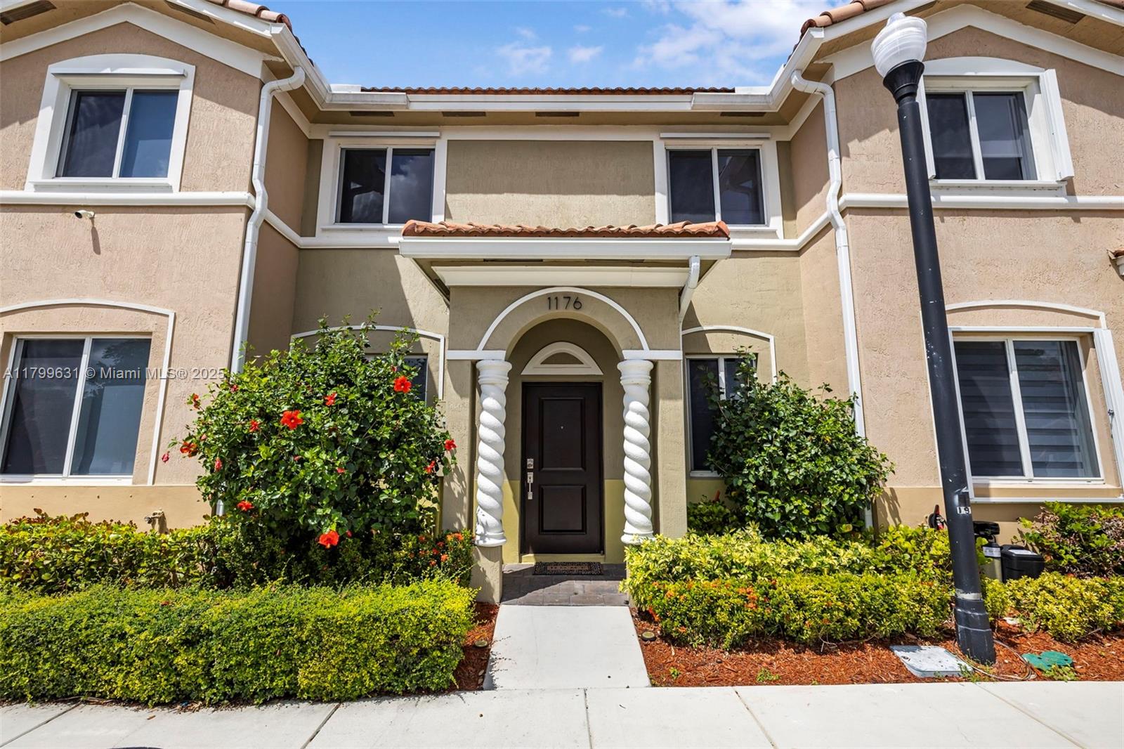 1176 SE 23rd Ave,Homestead, FL 33035