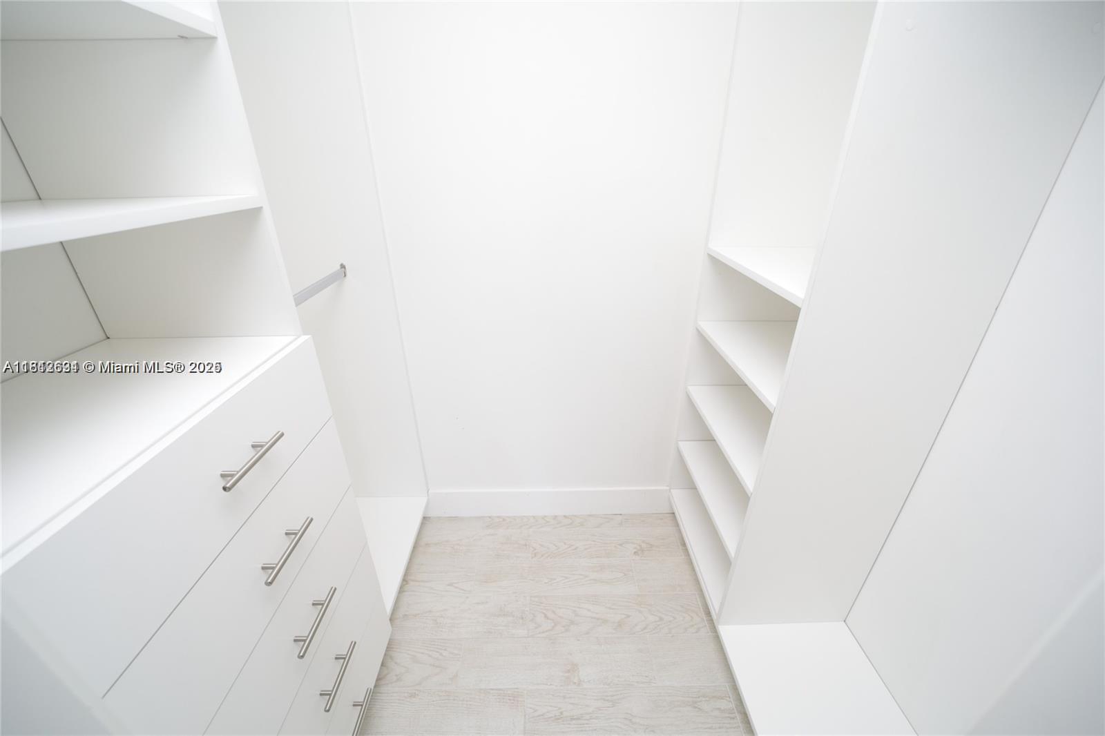 image BRICKELLHOUSE CONDO9