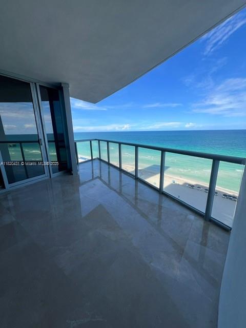 image Jade Ocean Condo14