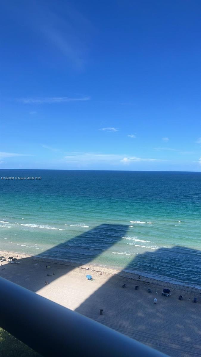 image Jade Ocean Condo15