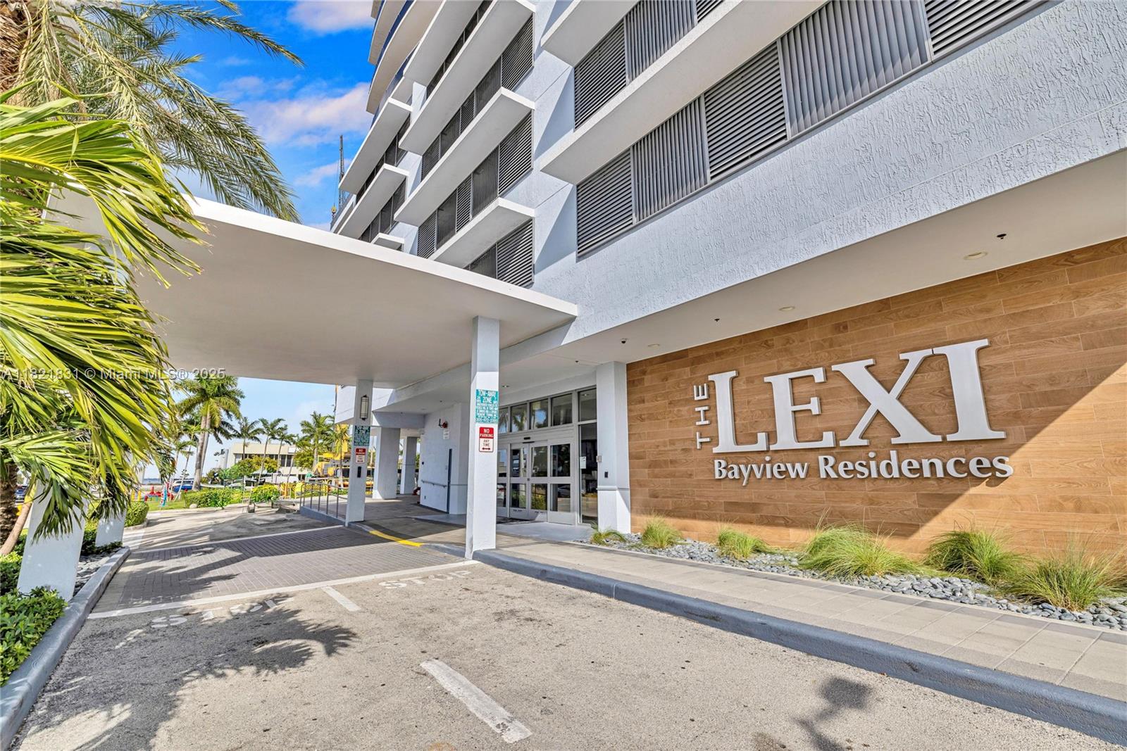 7901 Hispanola Ave #902 North Bay Village, FL 33141