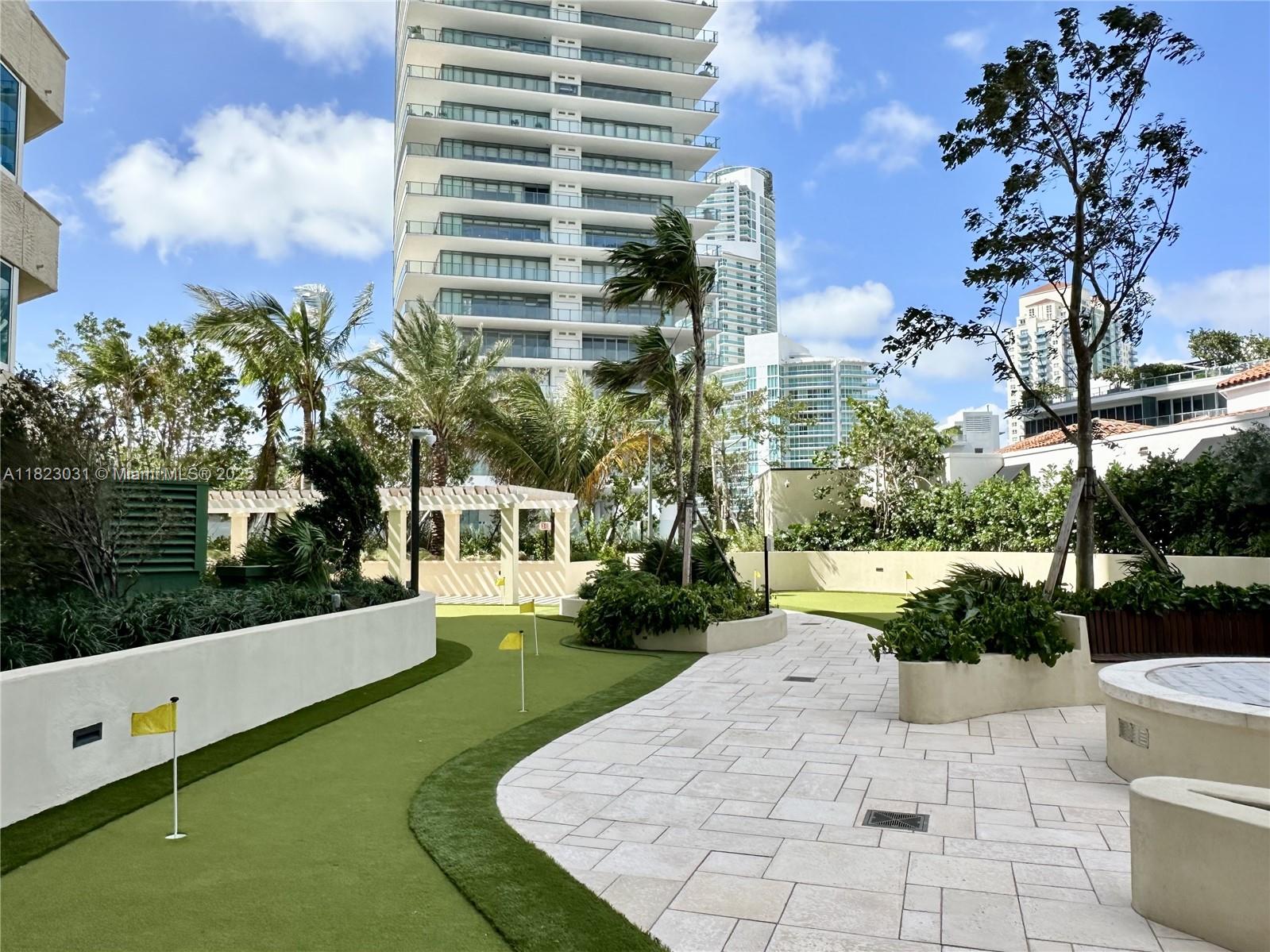 image South Pointe Towers Condo28