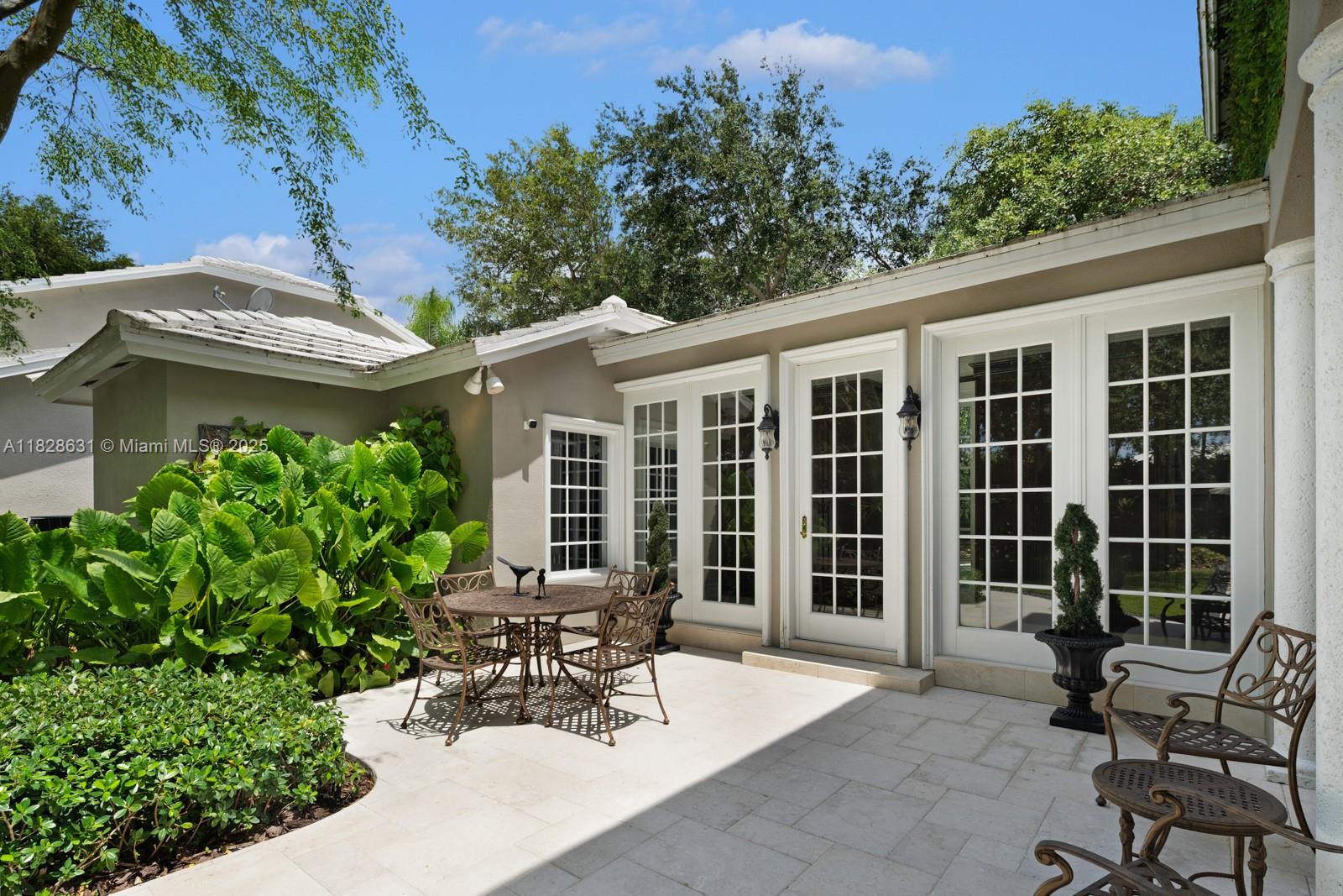 7360 SW 164th St Palmetto Bay, FL 33157