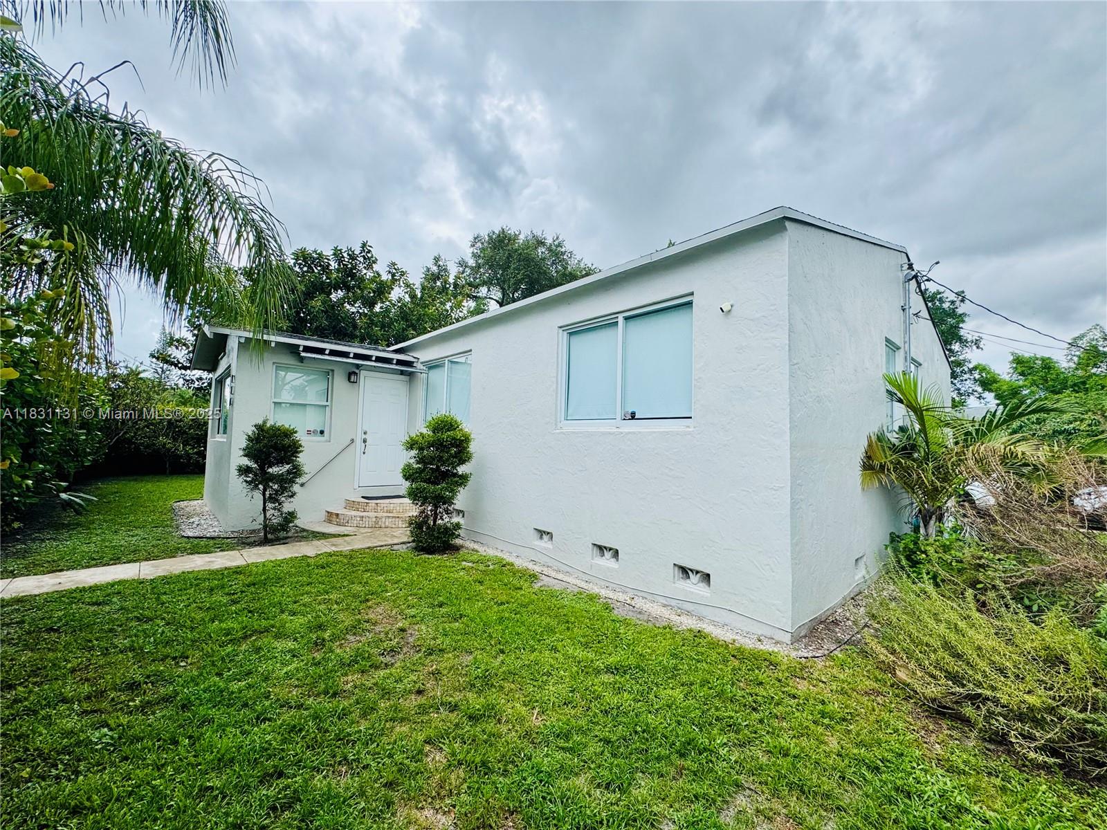 920 N 26th Ave