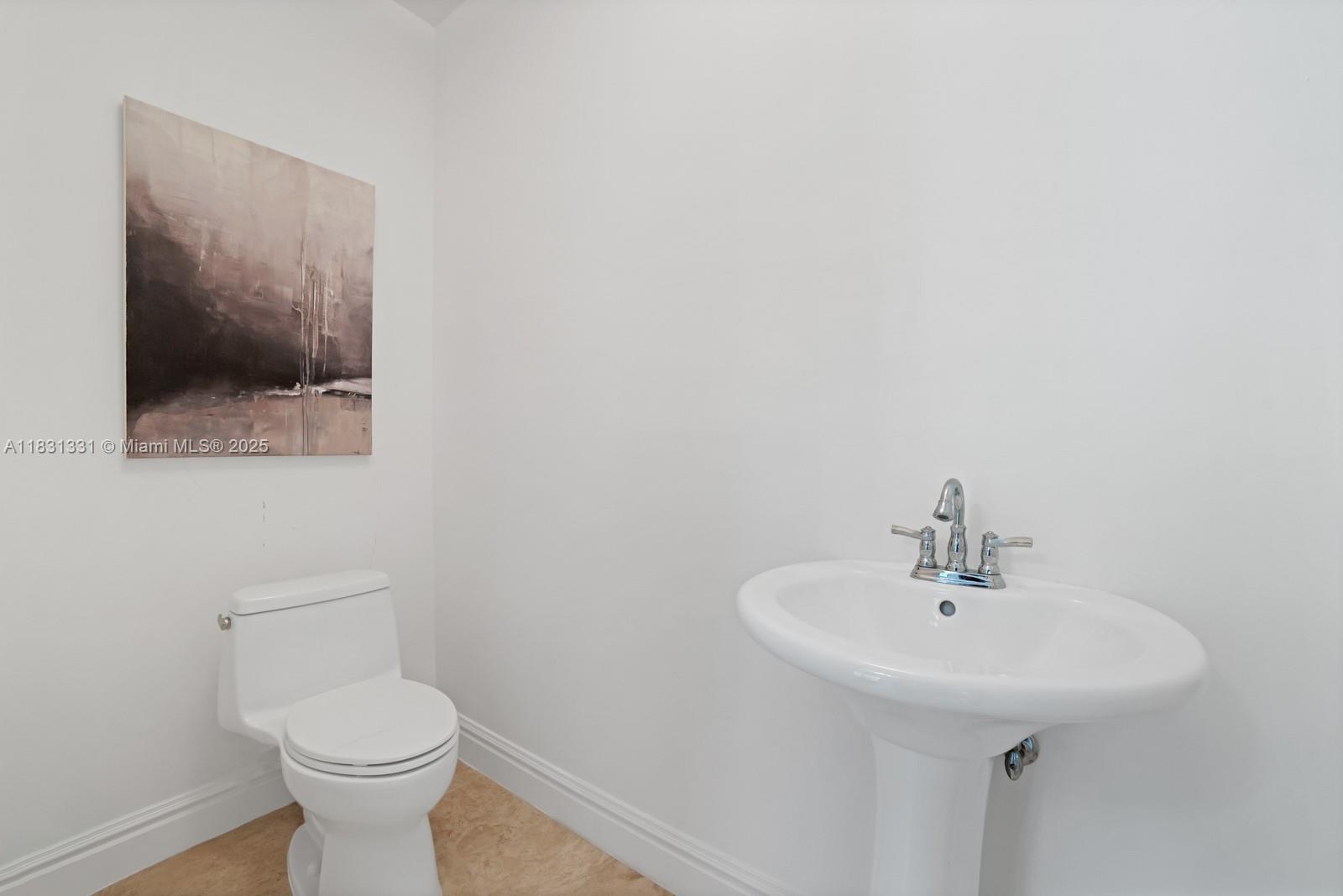 6226 Paradise Pt Dr Palmetto Bay, FL 33157