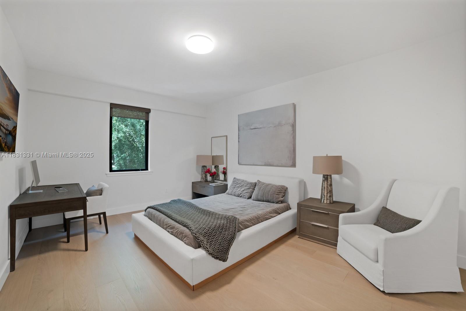 6226 Paradise Pt Dr Palmetto Bay, FL 33157