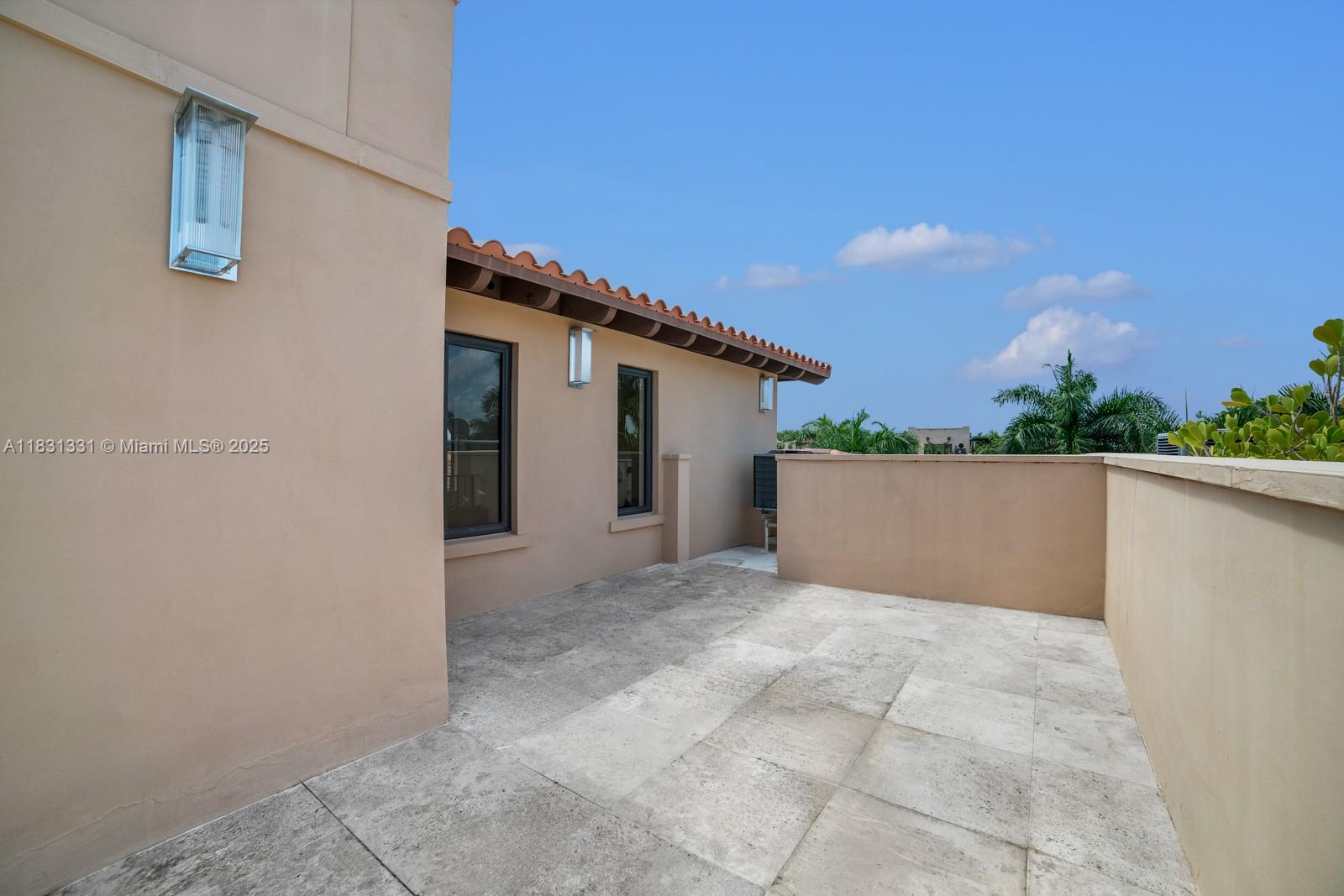 6226 Paradise Pt Dr Palmetto Bay, FL 33157