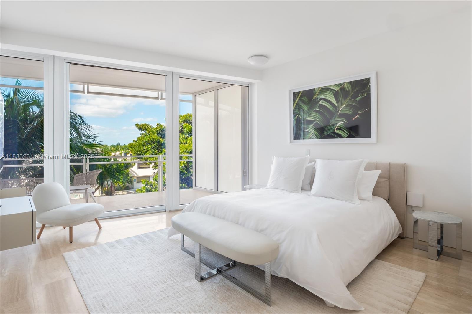 image The Surf Club21