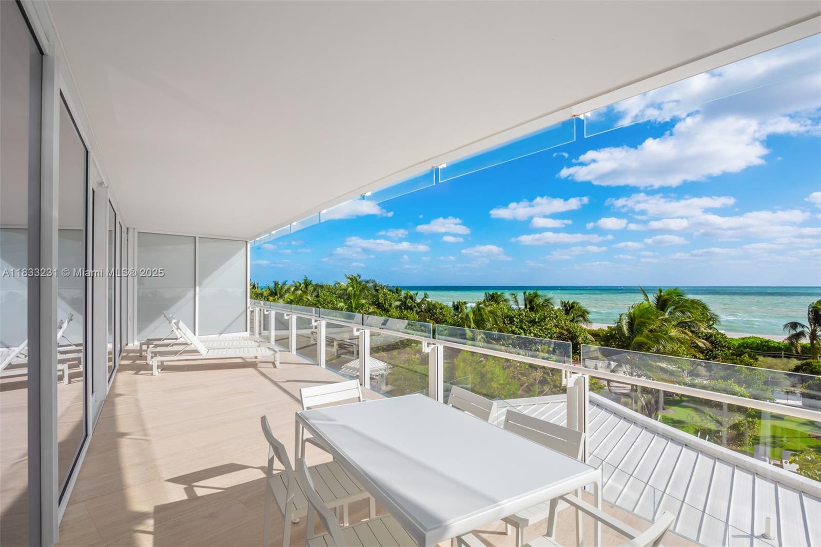 image The Surf Club5