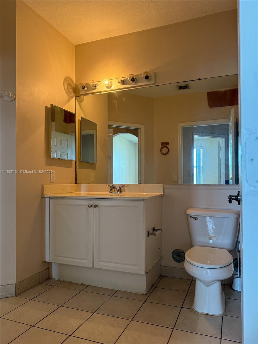 4704 SW 160th Ave #216 Miramar, FL 33027