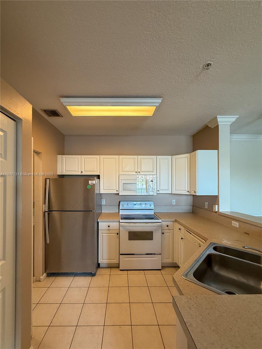 4704 SW 160th Ave #216 Miramar, FL 33027