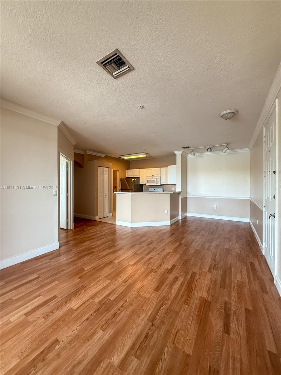 4704 SW 160th Ave #216 Miramar, FL 33027