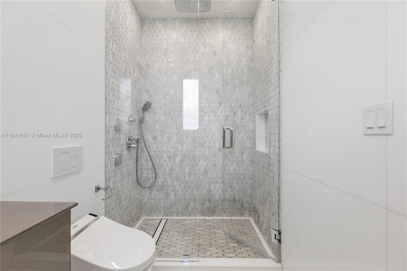 image Acqualina28