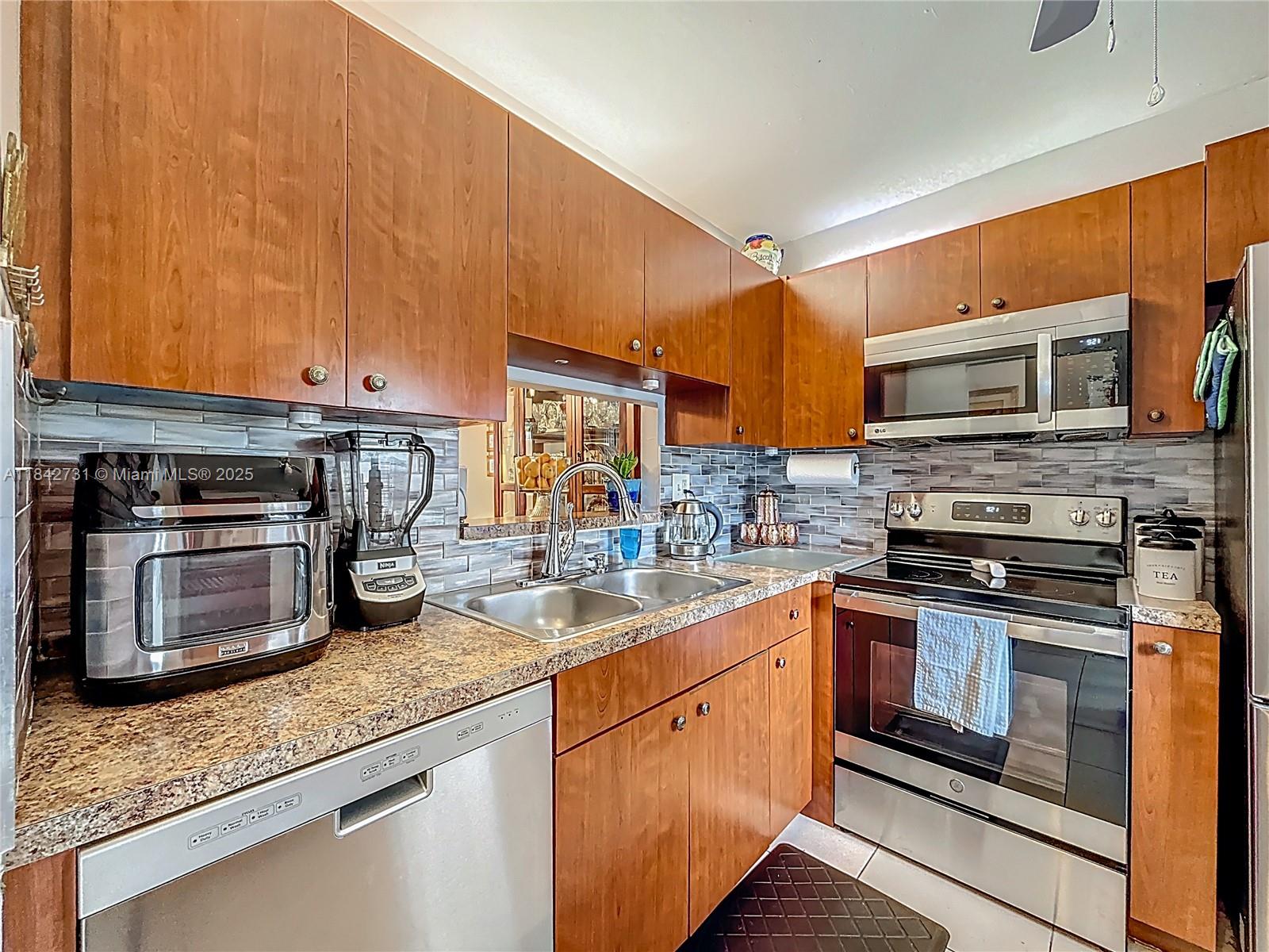 5171 W Oakland Park Blvd #112