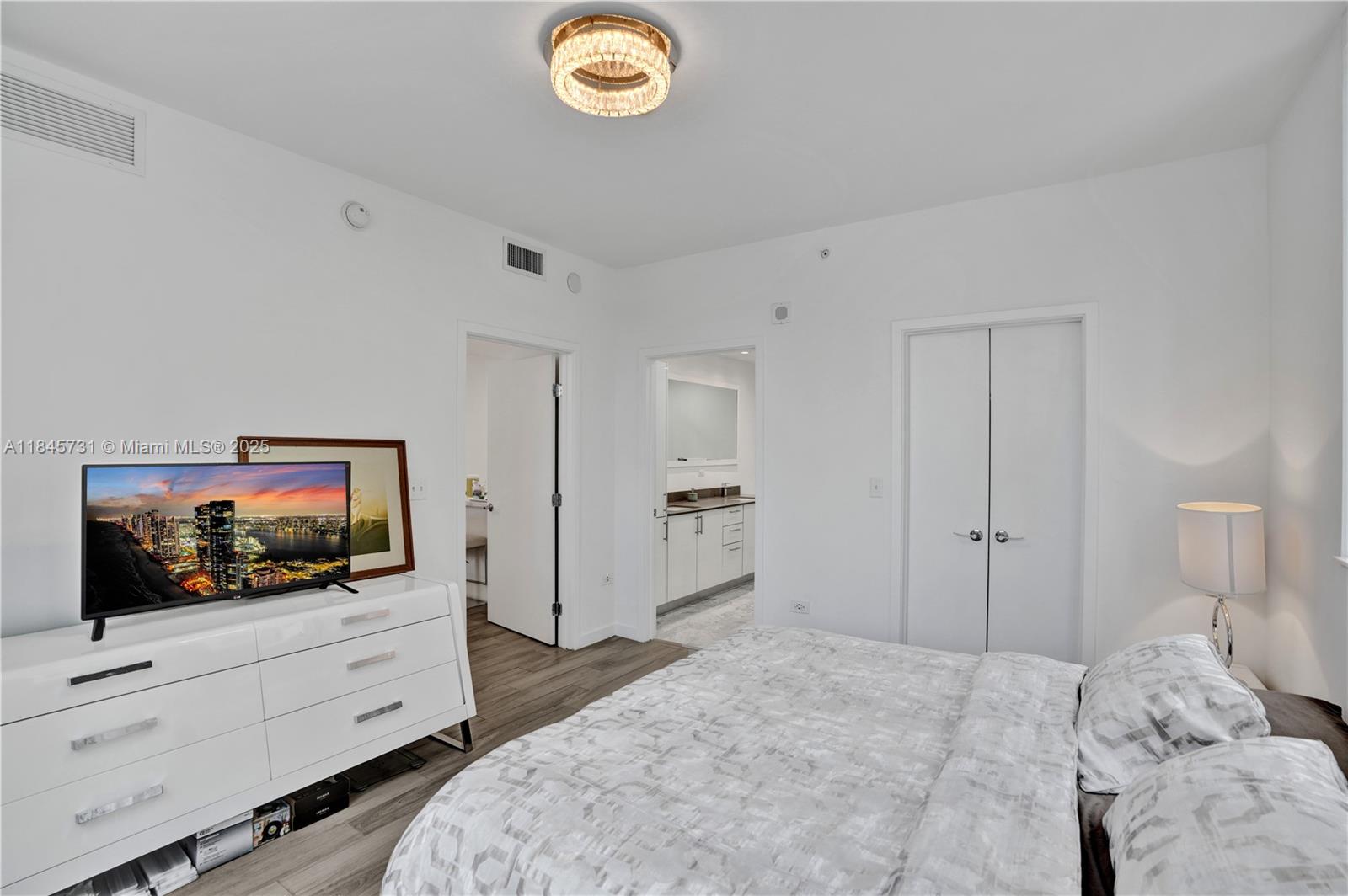 image Nine At Mary Brickell Vil11