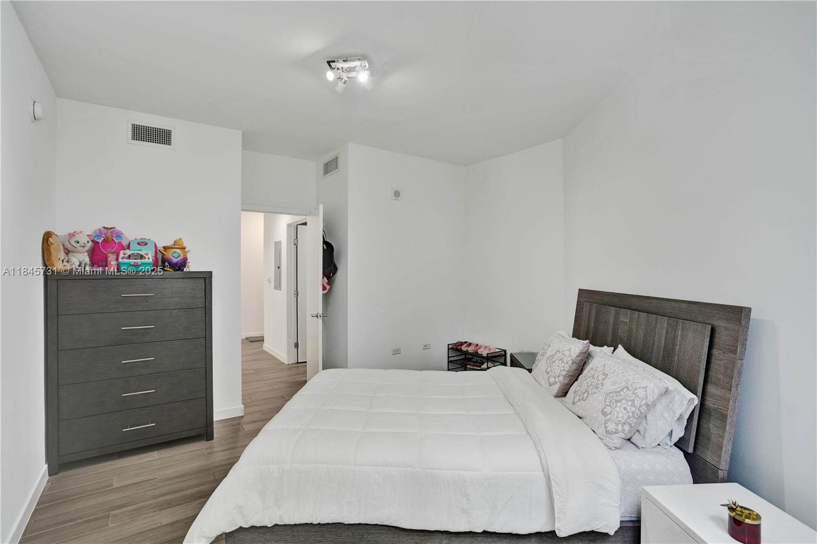 image Nine At Mary Brickell Vil22