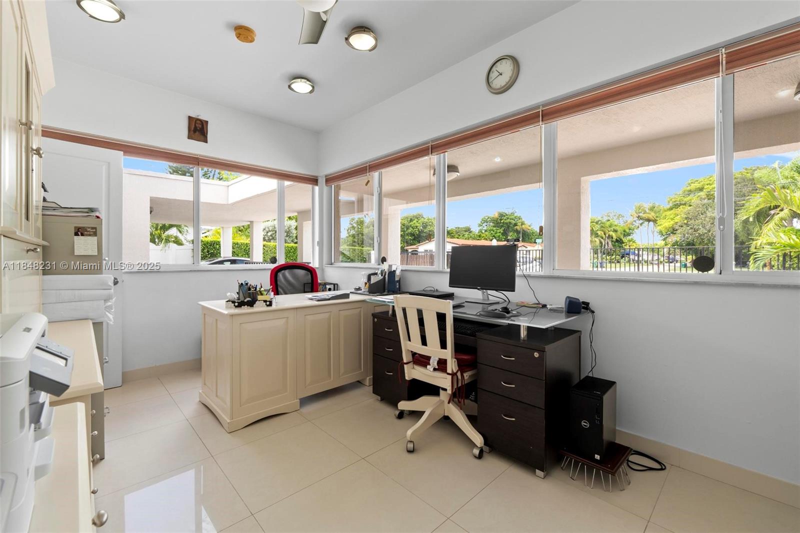 5045 SW 67th Ave South Miami, FL 33155