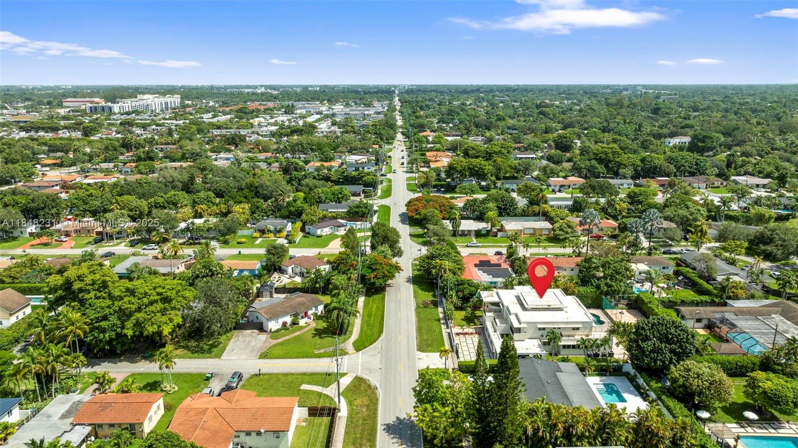 5045 SW 67th Ave South Miami, FL 33155