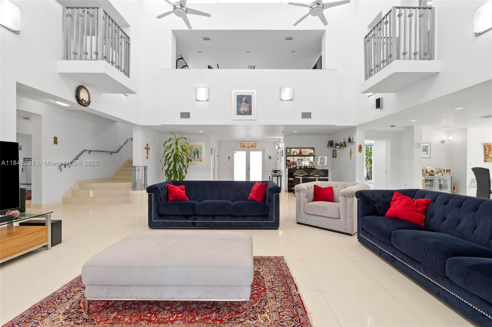 5045 SW 67th Ave South Miami, FL 33155