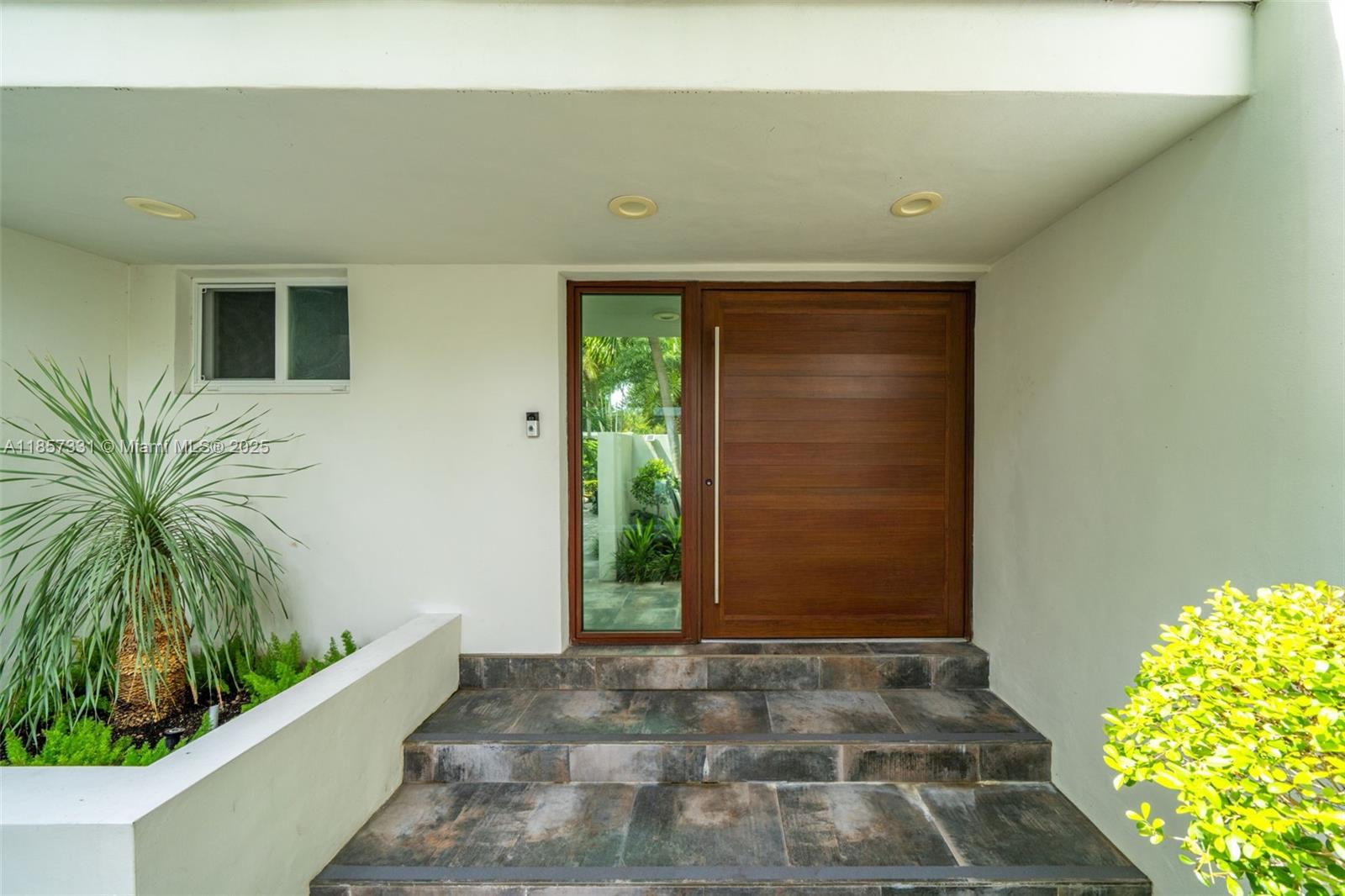 1090 NE 92nd St Miami Shores, FL 33138