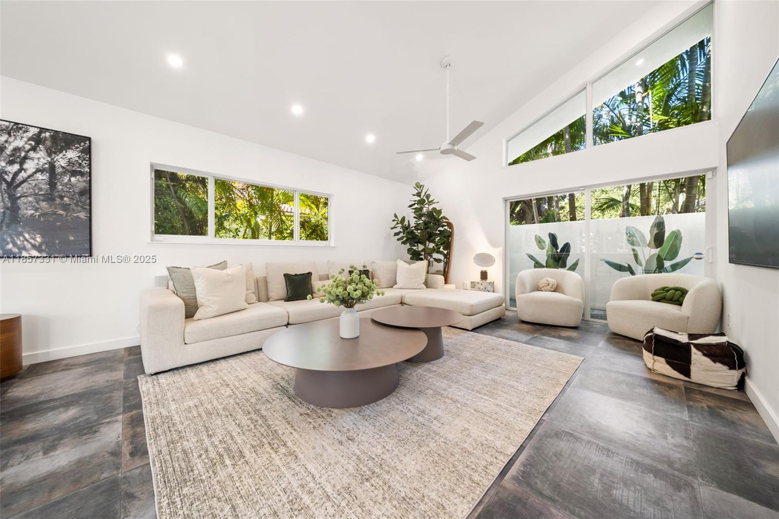 1090 NE 92nd St Miami Shores, FL 33138