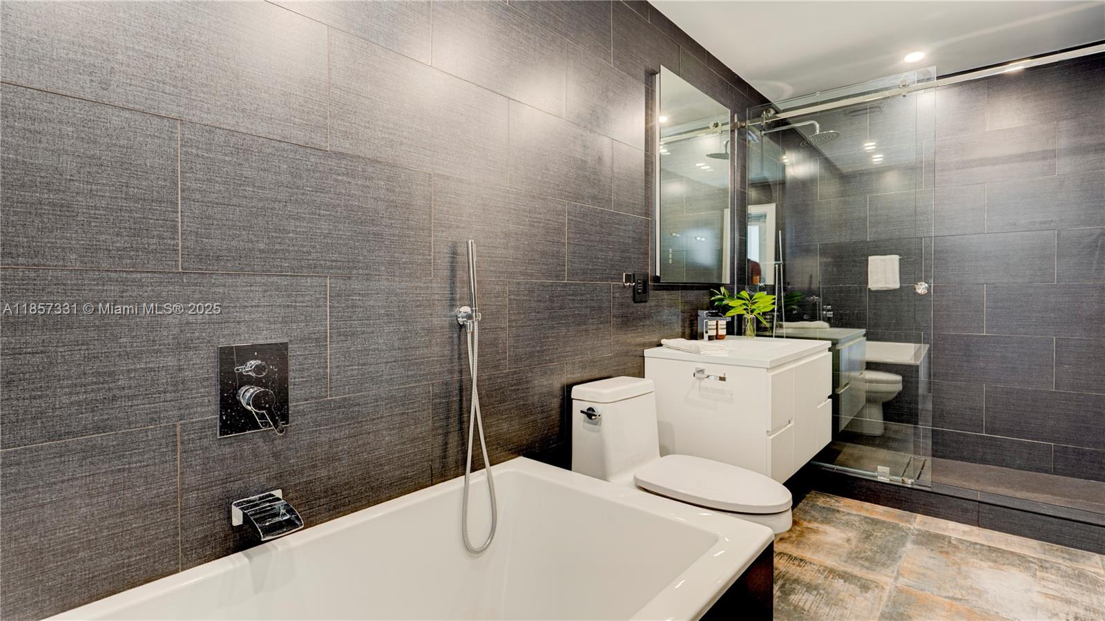 1090 NE 92nd St Miami Shores, FL 33138