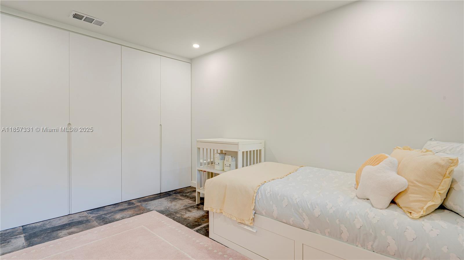 1090 NE 92nd St Miami Shores, FL 33138