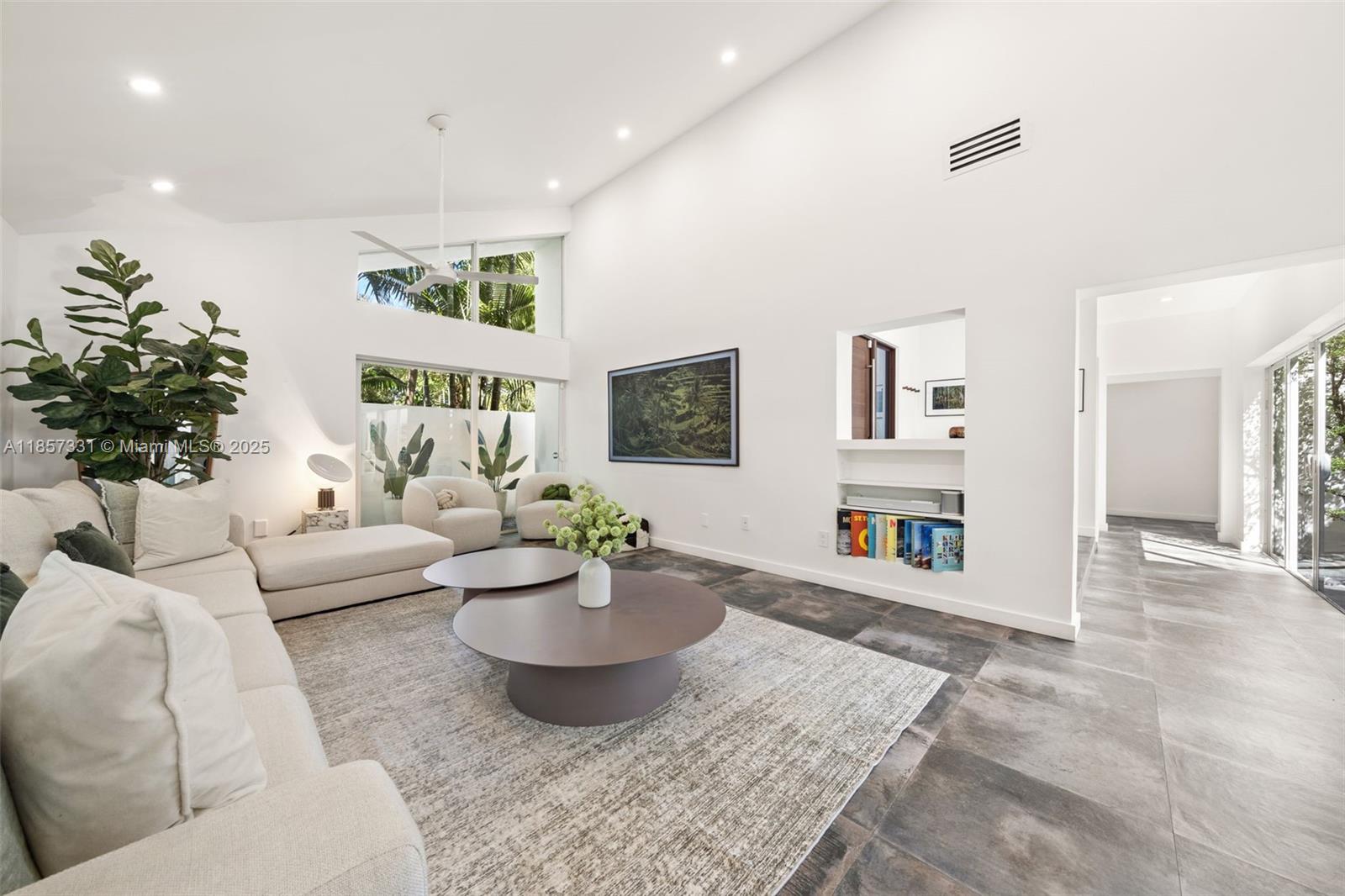 1090 NE 92nd St Miami Shores, FL 33138