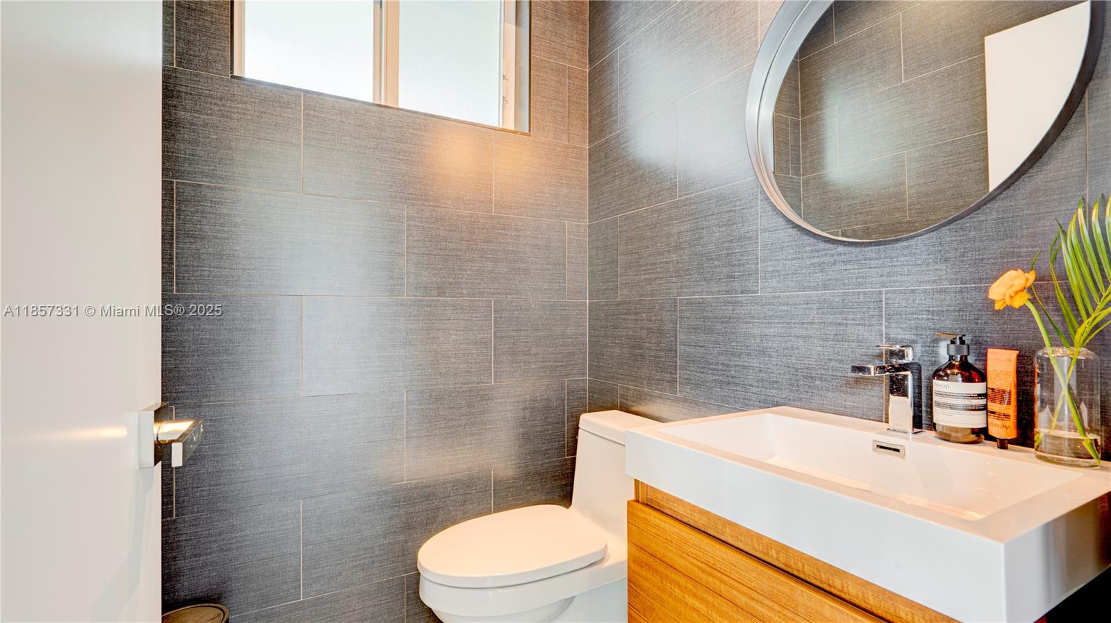 1090 NE 92nd St Miami Shores, FL 33138