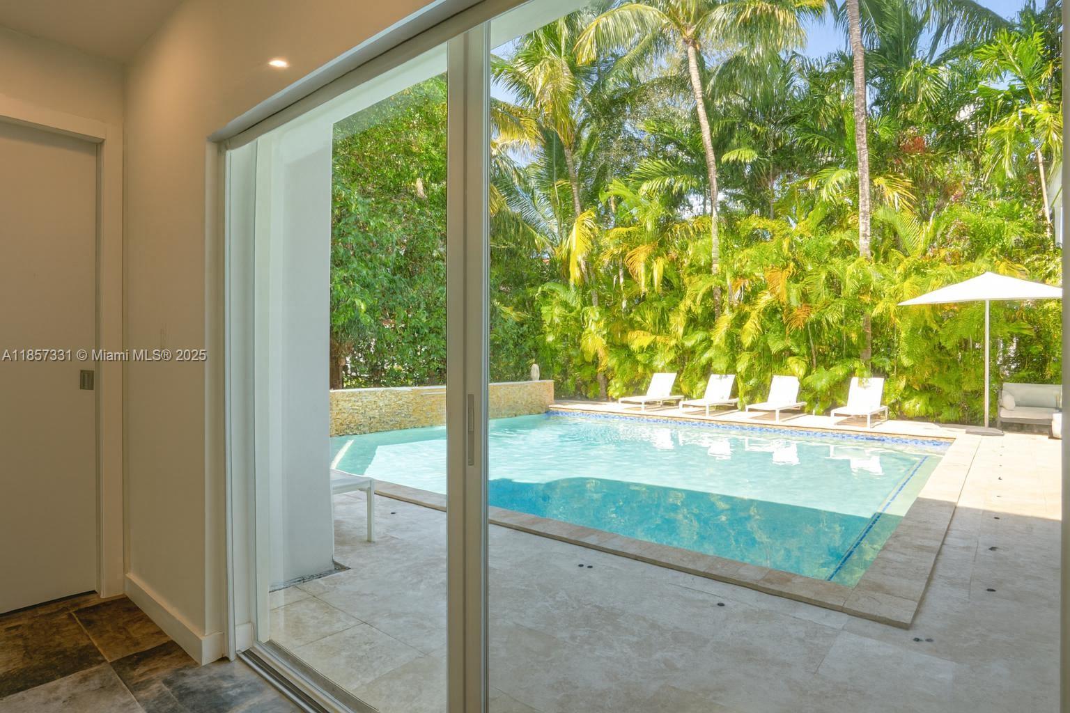 1090 NE 92nd St Miami Shores, FL 33138